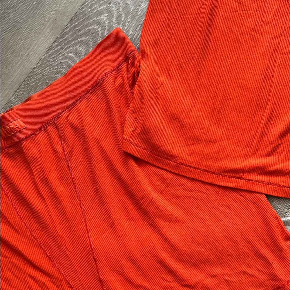 SKIMS | Ribbed Tank and Shorts Set - Picture 3 of 6
